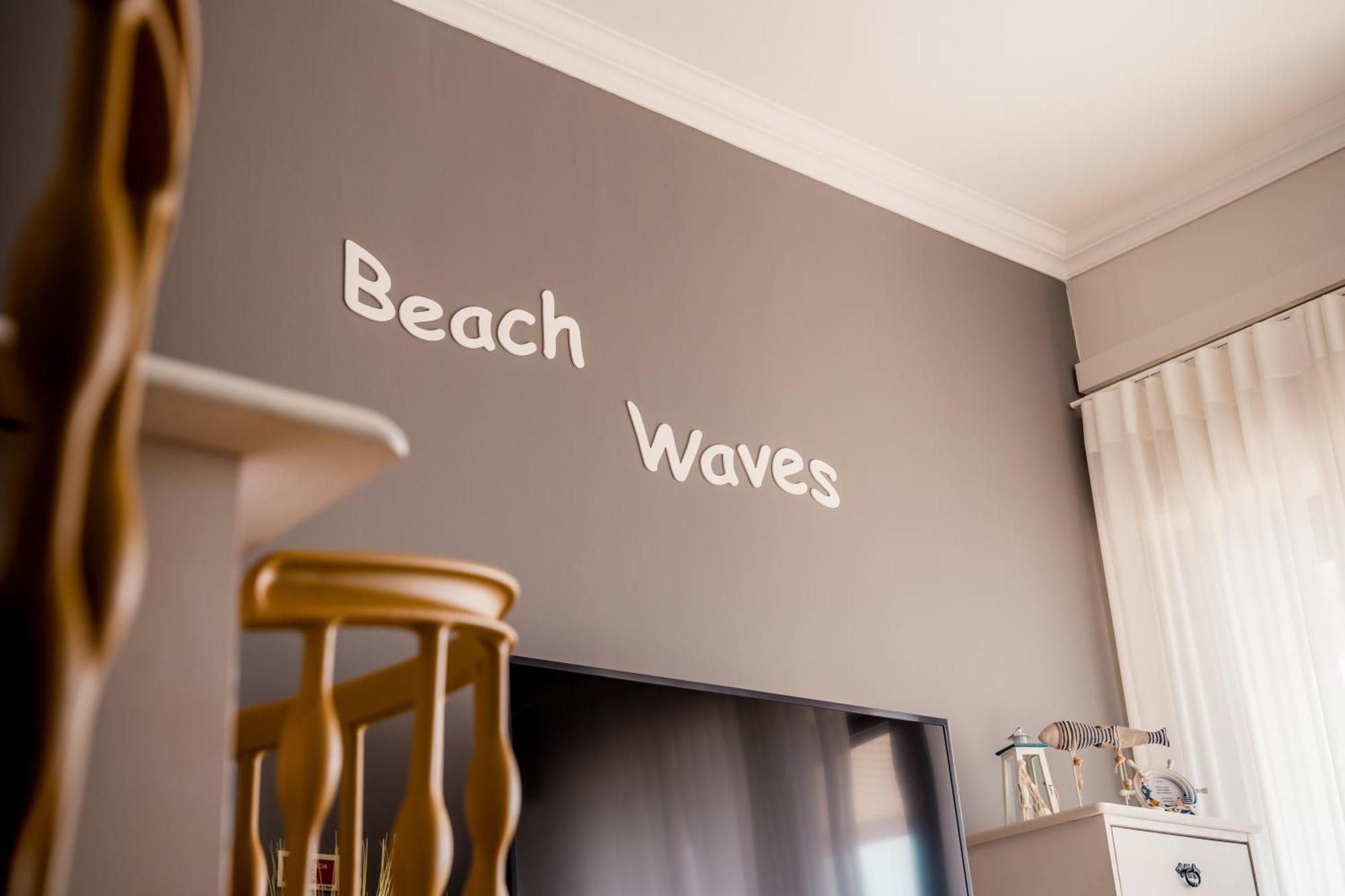 Beach Waves Ponta Delgada المظهر الخارجي الصورة